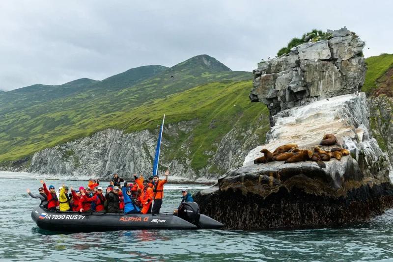 Экспедиционные круизы от Vasta Expeditions – что за вид туризма, почему так популярны, сколько стоят, где проходят?