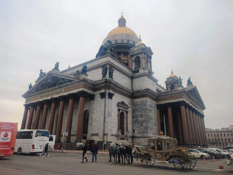 В Петербург и Кронштадт с детьми на машине в первый раз: опыт поездки на три дня и готовый план